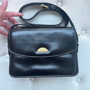 Elegant ROSETTI Black Leather Shoulder Bag. Like New!
